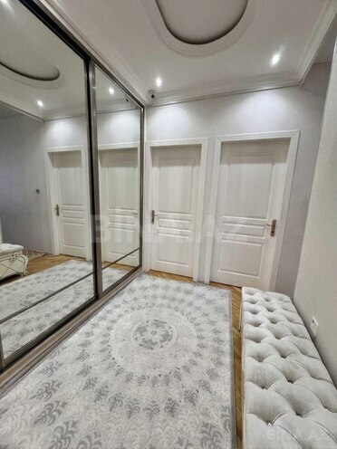 Продаётся 4-комн. вторичка 110 м², м. Халглар Достлугу, photo 10 from 12