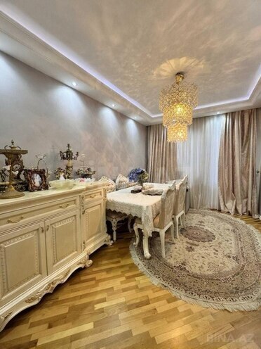 Продаётся 4-комн. вторичка 110 м², м. Халглар Достлугу, photo 4 from 12