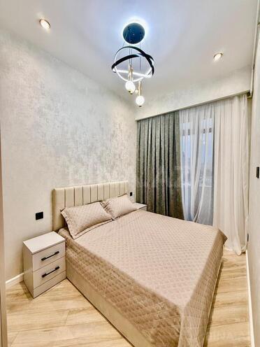 Продаётся 2-комн. новостройка 40 м², м. Кара Караев, photo 6 from 11