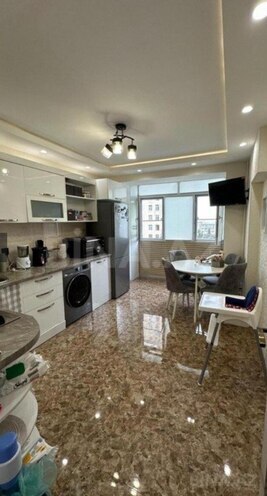 Satılır 2 otaqlı köhnə tikili 65 m², Nəsimi m., photo 5 from 8