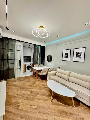 Продаётся 3-комн. новостройка 90 м², м. Кара Караев, photo 1 from 15