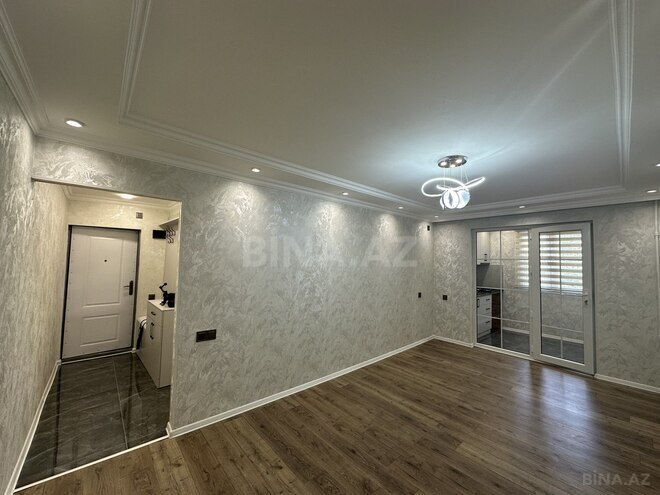 Satılır 3 otaqlı köhnə tikili 55 m², Neftçilər m., photo 3 from 17