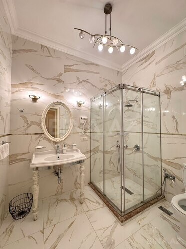 Продаётся 5-комн. вторичка 210 м², м. Элмляр Академиясы, photo 24 from 25
