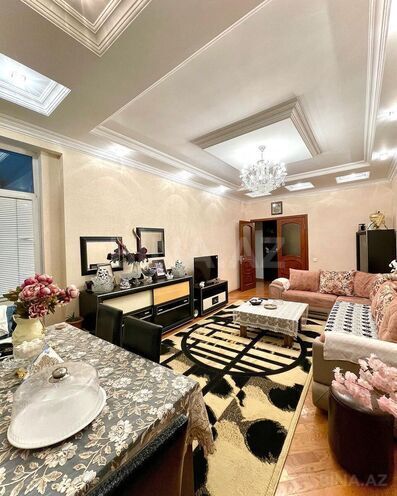 Satılır 3 otaqlı yeni tikili 120 m², İnşaatçılar m., photo 1 from 11