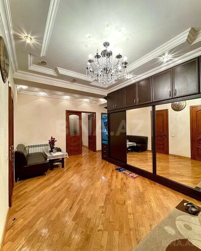 Satılır 3 otaqlı yeni tikili 120 m², İnşaatçılar m., photo 4 from 11
