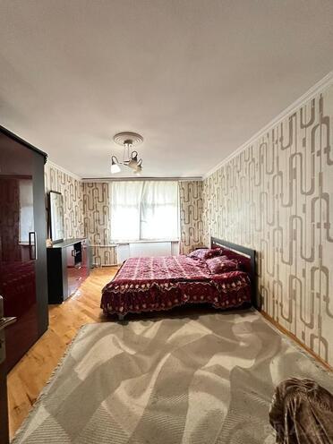 Продаётся 3-комн. вторичка 70 м², м. Элмляр Академиясы, photo 12 from 32