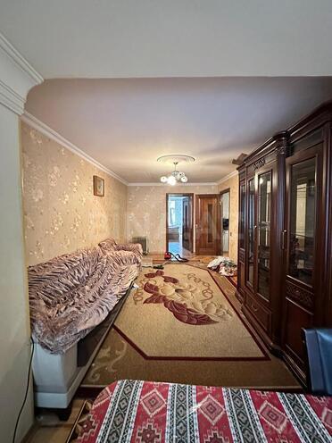 Продаётся 3-комн. вторичка 70 м², м. Элмляр Академиясы, photo 4 from 32