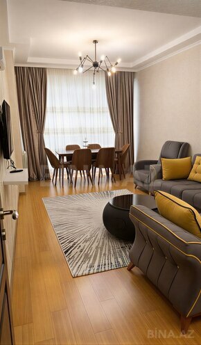 Сдаётся 2-комн. новостройка 85 м², м. 20 января, photo 1 from 11