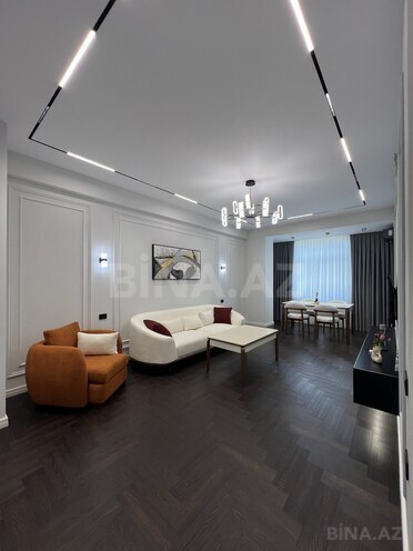 Продаётся 2-комн. новостройка 68 м², м. Элмляр Академиясы, photo 1 from 12