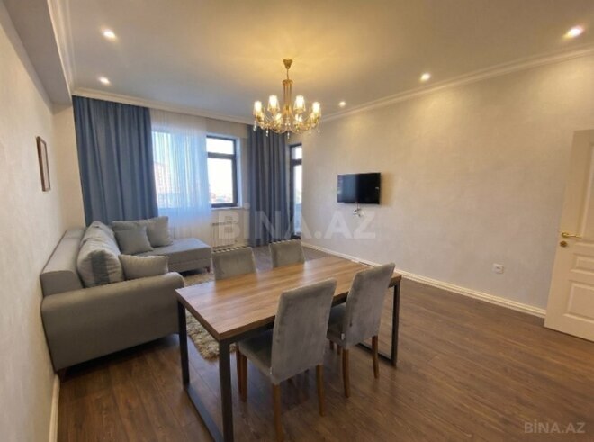 Сдаётся 2-комн. новостройка 70 м², м. 8 ноября, photo 3 from 22