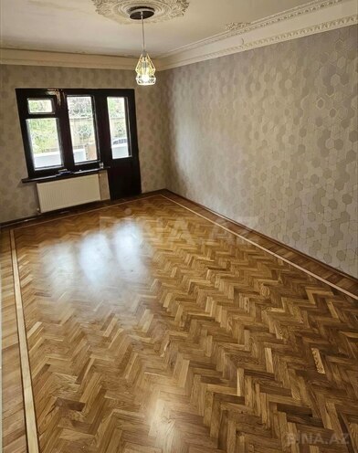 Продаётся 5-комн. вторичка 120 м², Бинагадинский р., photo 7 from 16