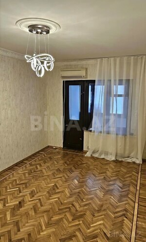 Продаётся 5-комн. вторичка 120 м², Бинагадинский р., photo 8 from 16