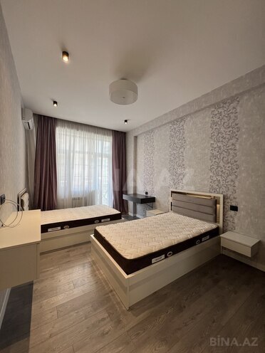 Продаётся 3-комн. новостройка 120 м², м. Иншаатчылар, photo 12 from 16