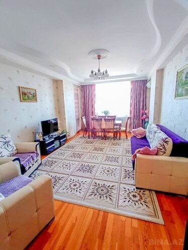 Продаётся 3-комн. новостройка 107 м², м. Кара Караев, photo 1 from 16