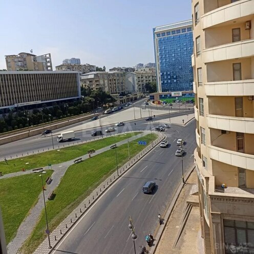 Satılır 3 otaqlı köhnə tikili 80 m², Nizami m., photo 4 from 15