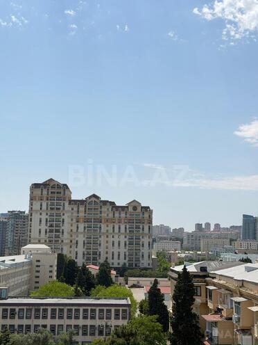 Satılır 5 otaqlı köhnə tikili 200 m², Nəsimi r., photo 12 from 31