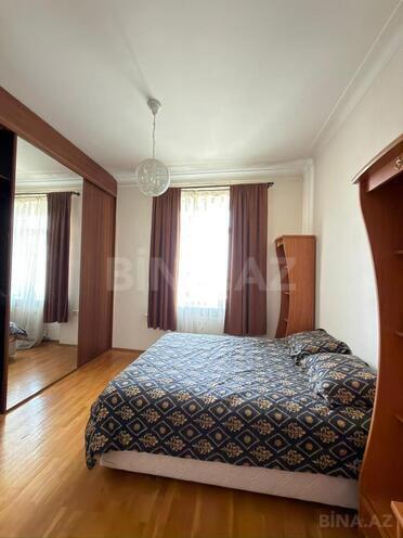 Satılır 5 otaqlı köhnə tikili 200 m², Nəsimi r., photo 5 from 31