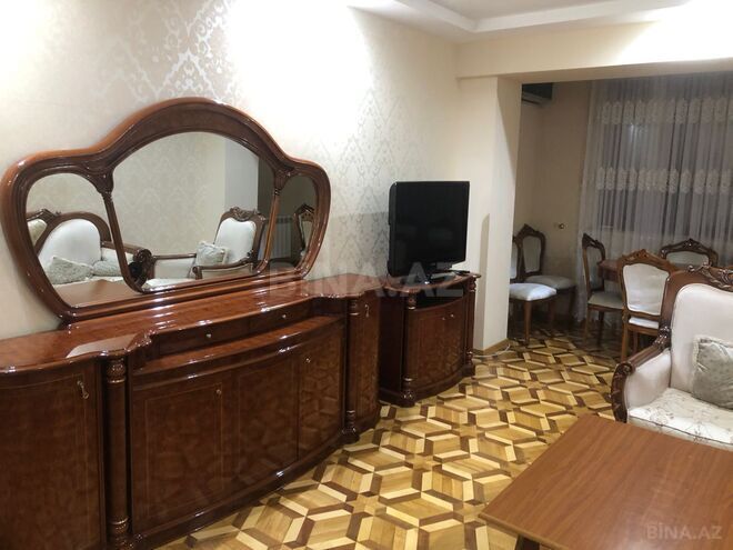 İcarəyə verilir 3 otaqlı köhnə tikili 90 m², Gənclik m., photo 7 from 9