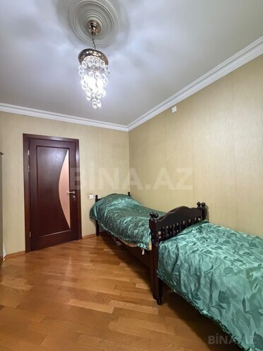 Продаётся 3-комн. вторичка 85 м², пос. Бакиханова, photo 9 from 16