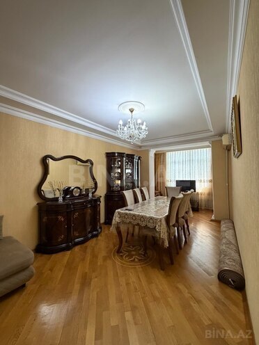 Продаётся 3-комн. вторичка 85 м², пос. Бакиханова, photo 1 from 16