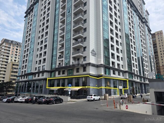 Satılır  obyekt 350 m², İnşaatçılar m., photo 1 from 14