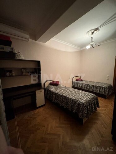 İcarəyə verilir 3 otaqlı yeni tikili 135 m², 28 May m., photo 5 from 13