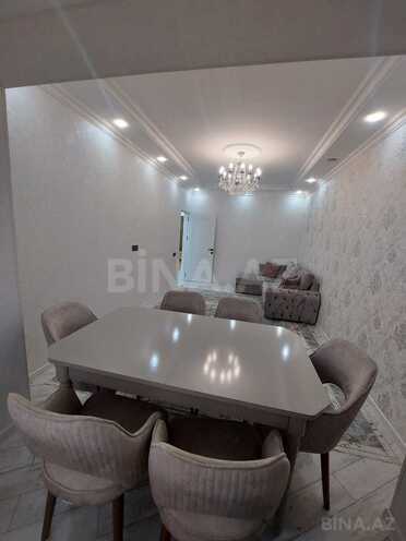 Satılır 3 otaqlı köhnə tikili 75 m², Bakıxanov q., photo 1 from 13