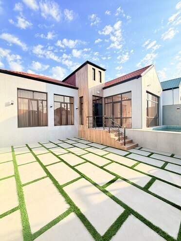 Satılır 4 otaqlı həyət evi/bağ evi 145 m², Mərdəkan q., photo 1 from 17