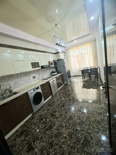 İcarəyə verilir 3 otaqlı yeni tikili 158 m², Nizami m., photo 3 from 14