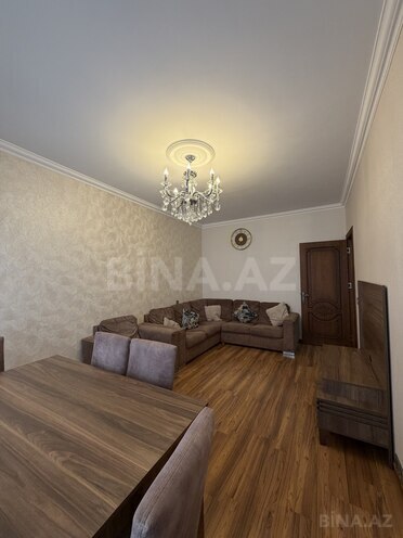 Продаётся 3-комн. вторичка 85 м², пос. Бакиханова, photo 1 from 16