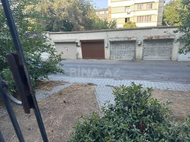 Satılır 3 otaqlı köhnə tikili 90 m², Azadlıq Prospekti m., photo 27 from 29
