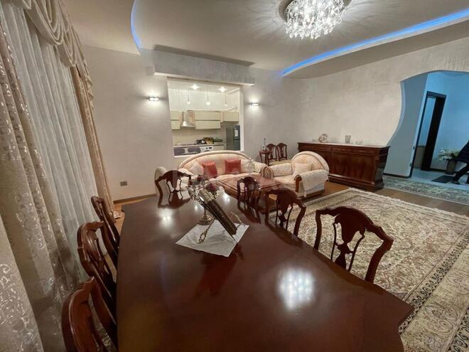İcarəyə verilir 3 otaqlı yeni tikili 145 m², 8 Noyabr m., photo 1 from 14