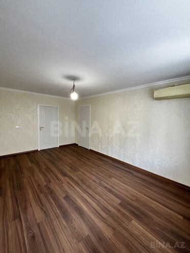 Продаётся 3-комн. вторичка 74 м², м. Иншаатчылар, photo 5 from 15