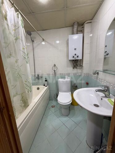 Satılır 2 otaqlı köhnə tikili 45 m², İnşaatçılar m., photo 12 from 15