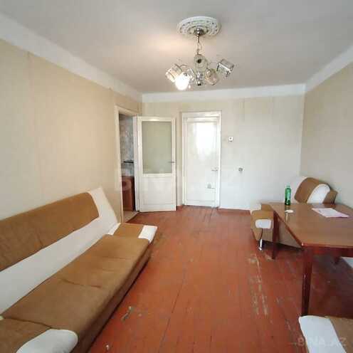 Продаётся 2-комн. вторичка 60 м², м. Кара Караев, photo 3 from 10