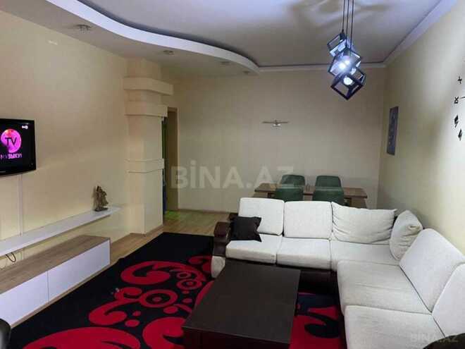Сдаётся 2-комн. новостройка 80 м², м. Гянджлик, photo 1 from 13