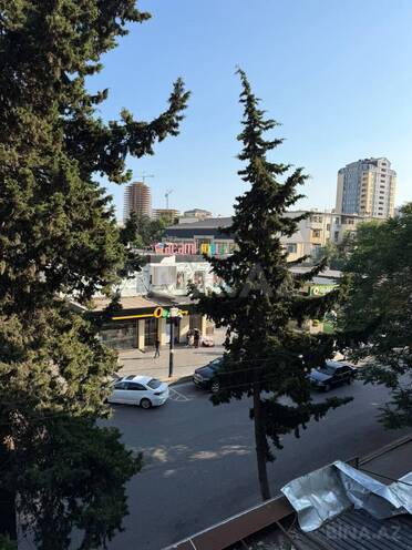 Сдаётся 1-комн. вторичка 35 м², м. Мемар Аджеми, photo 8 from 9