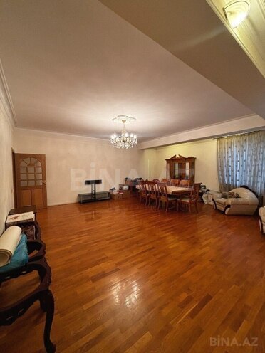Продаётся 4-комн. вторичка 170 м², м. 28 мая, photo 3 from 20