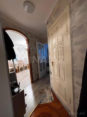 Satılır 2 otaqlı köhnə tikili 40 m², Qara Qarayev m., photo 13 from 15