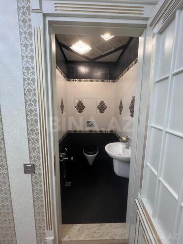 Продаётся 3-комн. вторичка 136 м², м. Кара Караев, photo 13 from 17
