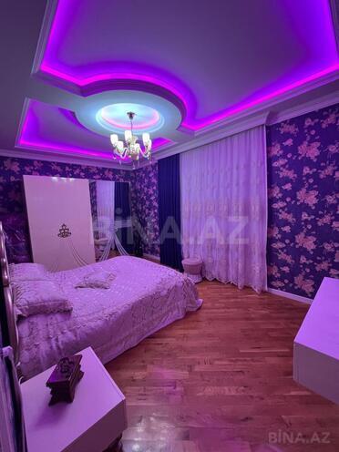 Продаётся 3-комн. вторичка 136 м², м. Кара Караев, photo 7 from 17