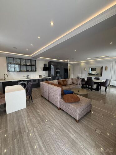 Сдаётся 3-комн. новостройка 175 м², Насиминский  р., photo 4 from 20