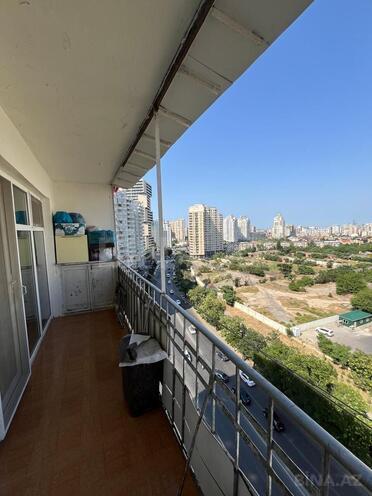 Satılır 3 otaqlı köhnə tikili 100 m², Yasamal r., photo 3 from 29