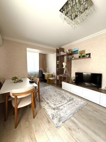 Satılır 2 otaqlı köhnə tikili 70 m², Nərimanov r., photo 3 from 15