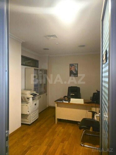 Satılır  obyekt 679 m², 28 May m., photo 7 from 12