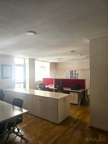 Satılır  obyekt 679 m², 28 May m., photo 6 from 12