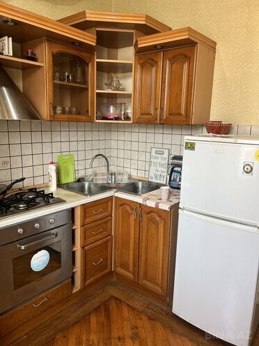 İcarəyə verilir 3 otaqlı köhnə tikili 90 m², Sahil m., photo 12 from 23