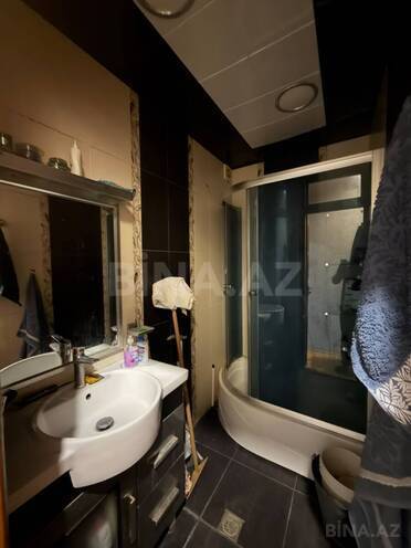 Satılır 2 otaqlı köhnə tikili 65 m², Xalqlar Dostluğu m., photo 18 from 19