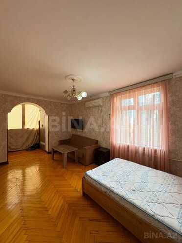 Satılır 1 otaqlı köhnə tikili 35 m², Nizami m., photo 3 from 7