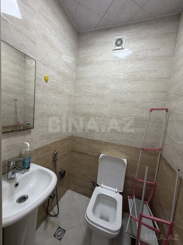 Satılır 2 otaqlı yeni tikili 70 m², 7-ci mikrorayon q., photo 12 from 13